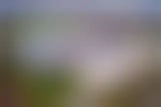 Strażak zasłabł podczas akcji gaśniczej w Lipkach. Śmigłowiec LPR w akcji