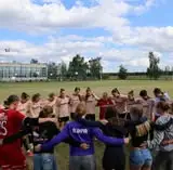 Olimpia Lewin Brzeski pokazuje bramki z meczu z Piomarem Tarnowskie Góry