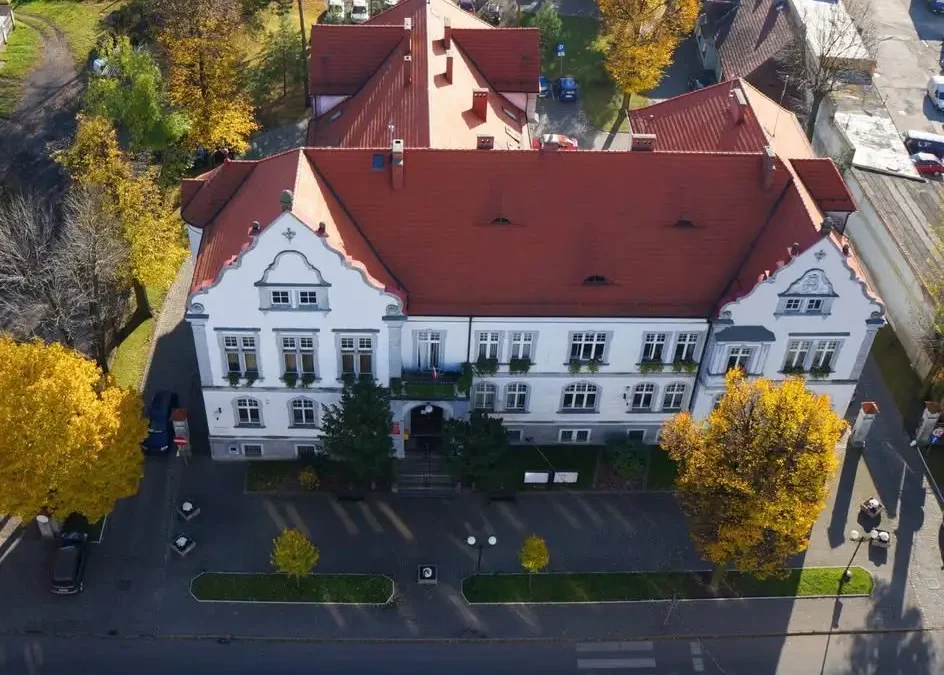 Rusza zagospodarowanie rynku w Grodkowie – plac budowy przekazany wykonawcy