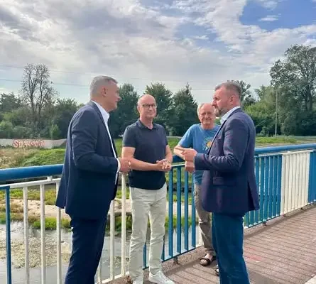 Dwie dekady po powodzi? Nie — dwa lata. Lewin Brzeski wciąż czeka na wały