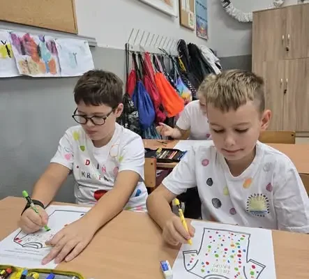 Międzynarodowy Dzień Kropki w szkole – kreatywna zabawa i escape room