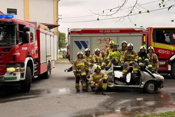 Wspólne ćwiczenia OSP Lewin Brzeski i OSP Łosiów z ratownictwa technicznego