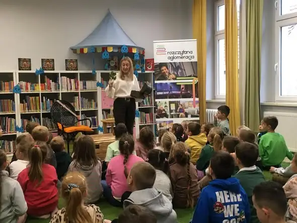 Leśne skarby i bajkowe Kłodziaki – spotkanie autorskie w brzeskiej bibliotece