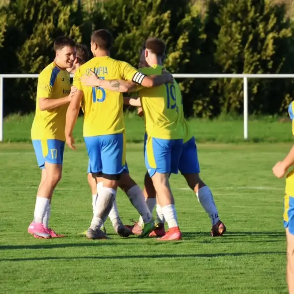 Olimpia Lewin Brzeski rozbiła LKS Rybna 3:0. Pierwsze czyste konto w sezonie!