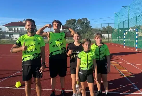 Trening sportowy w Sportowni z trenerem Łukaszem – praca nad motoryką i koordynacją