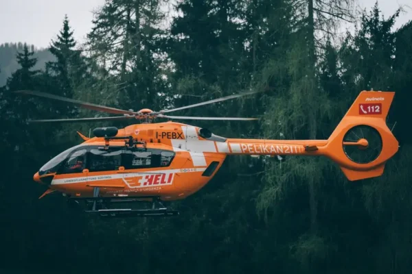 Poszukiwania zaginionej osoby w Łambinowicach. Służby zaangażowały siły z całego powiatu