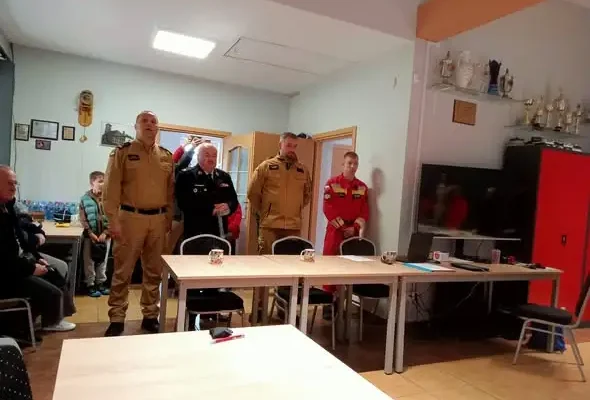 MDP Skarbimierzyce z brązem w Trzebieży. Awans do mistrzostw wojewódzkich dla Iskry Dobra