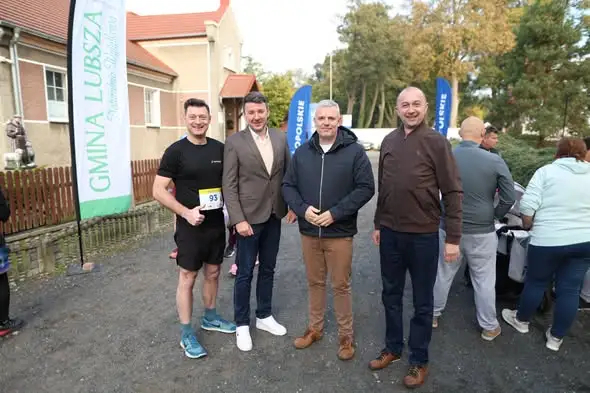 IV Bieg Papieski w Mąkoszycach – sport i pomoc dla Franka Zgody