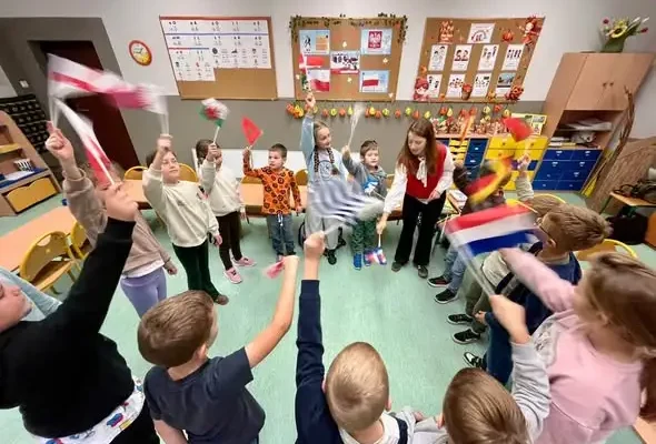 Uczniowie klasy 1b przenieśli się do słonecznej Hiszpanii